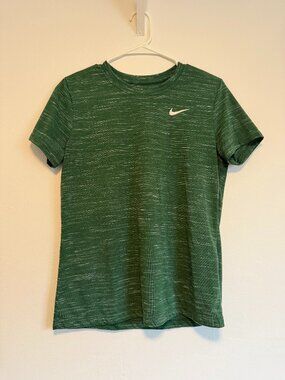 Nike Women’s Dri-Fit Workout Top - Medium